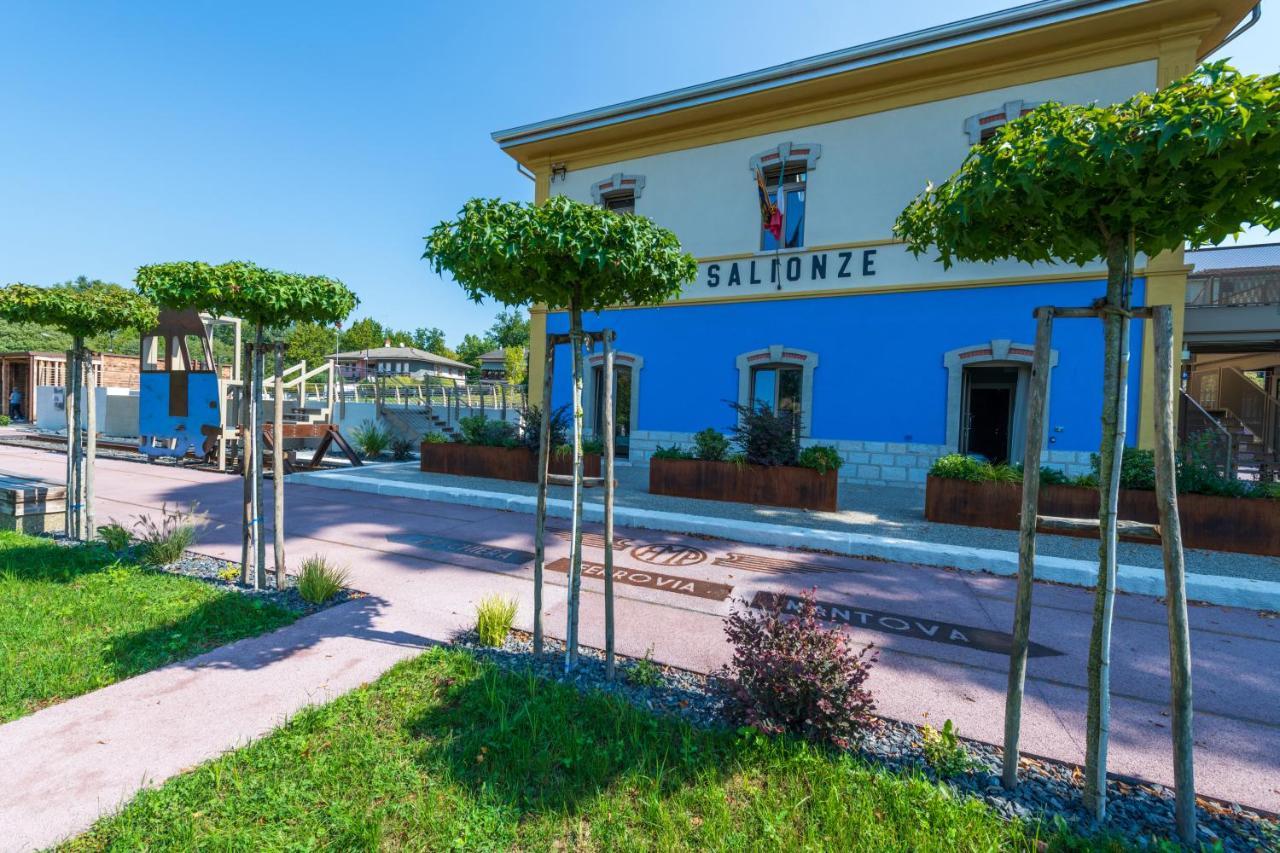 Borgo Stazione Bike Inn Valeggio sul Mincio Exterior photo